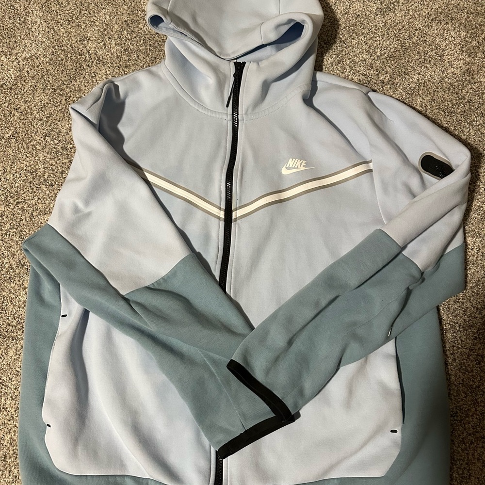 Nike Men’s Light Blue and Gray Bomber Jacket